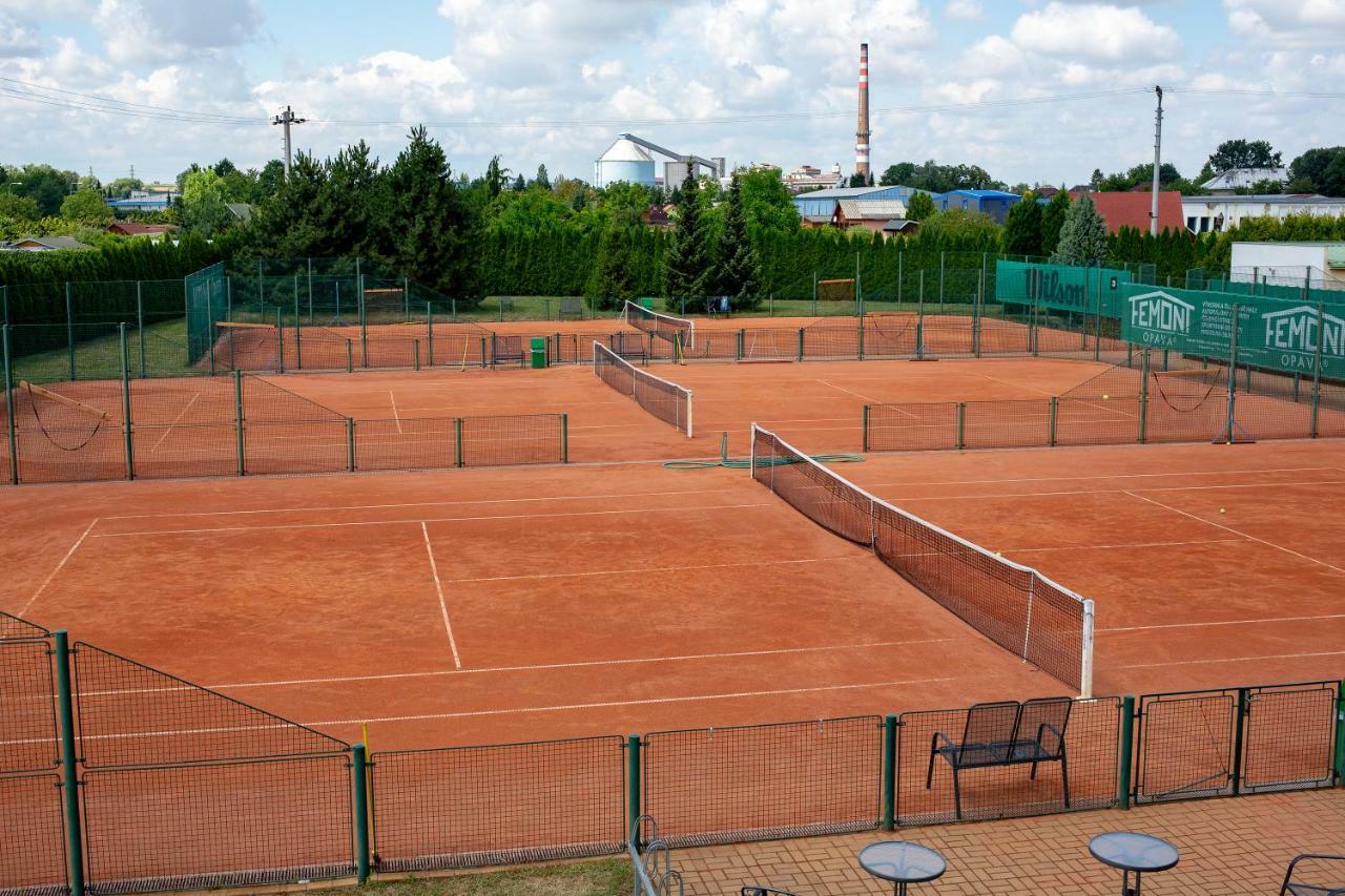 Penzion Na Kurtech Opava Exteriör bild