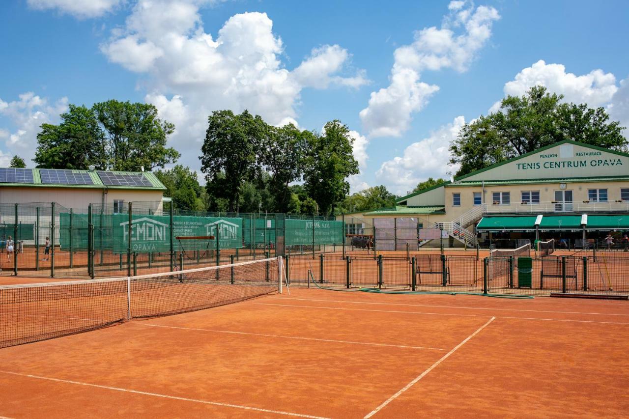Penzion Na Kurtech Opava Exteriör bild